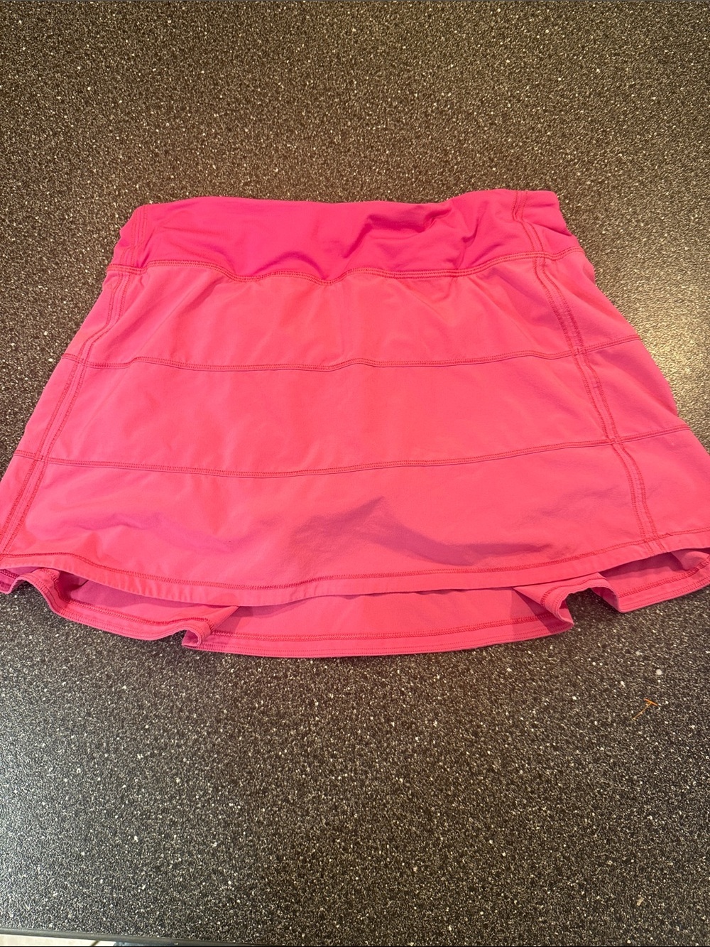 Women’s lululemon athletica Pink Athletic Skort - size 8